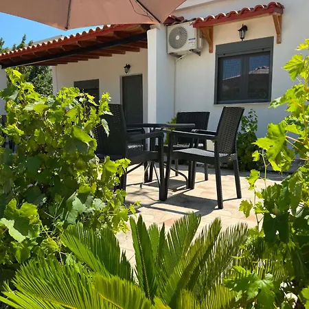 George's Place Апартаменты